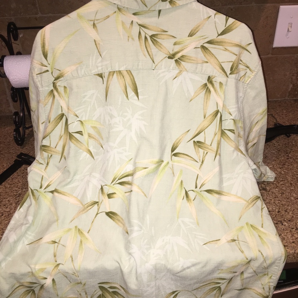 Hawaiian button down shirt